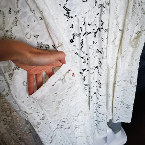 Lace Duster - Picture 5 of 5